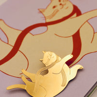 Broche Cat Scarf