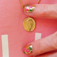 Collier long médaillon Big Eve