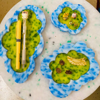 Medium Cloud Tray
